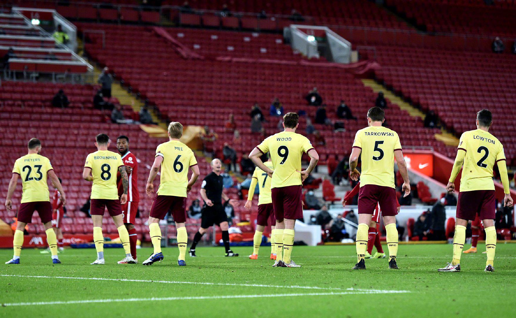 由的法律保 由的法律保